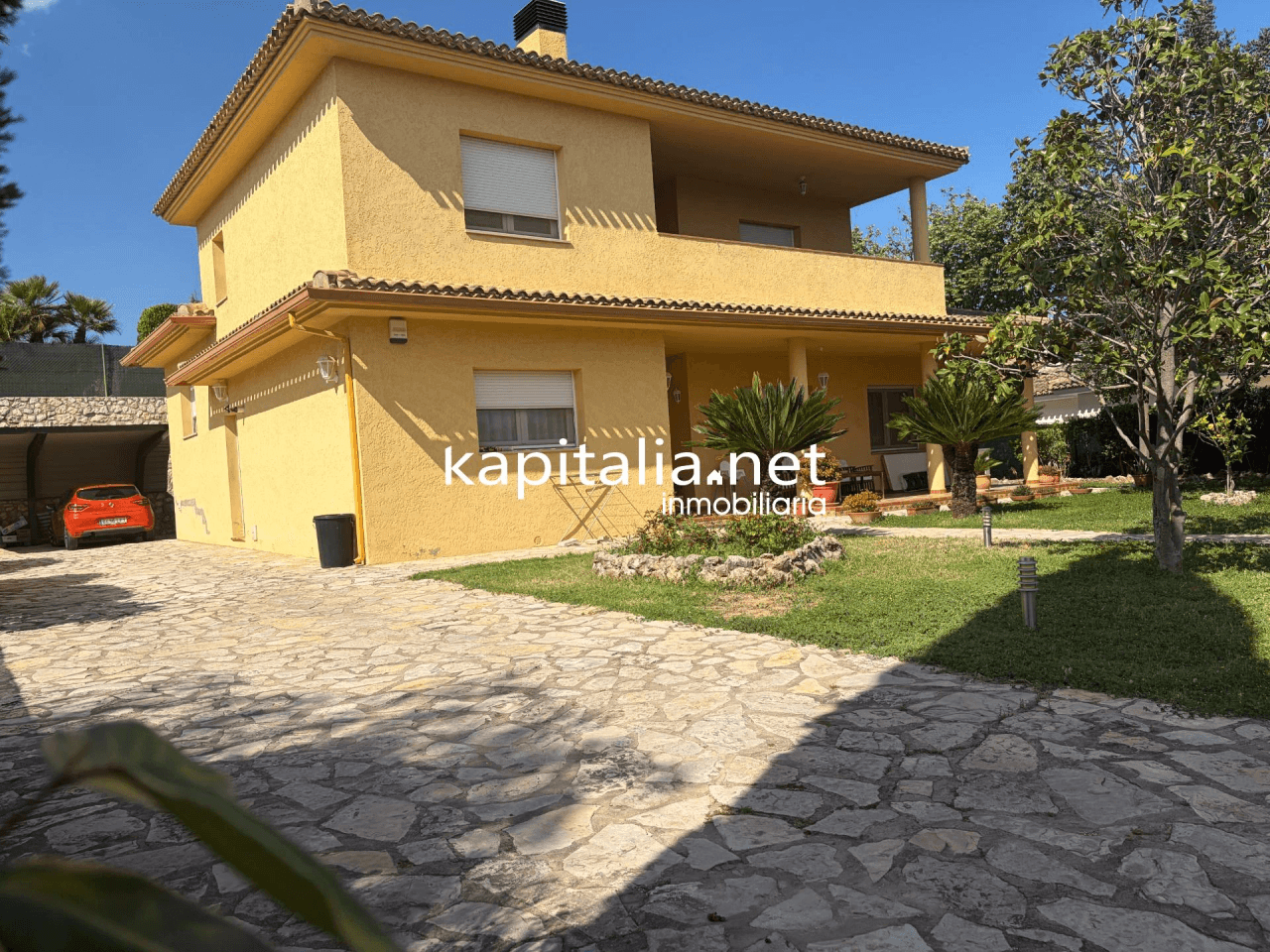 Villa for Sale in Ontinyent