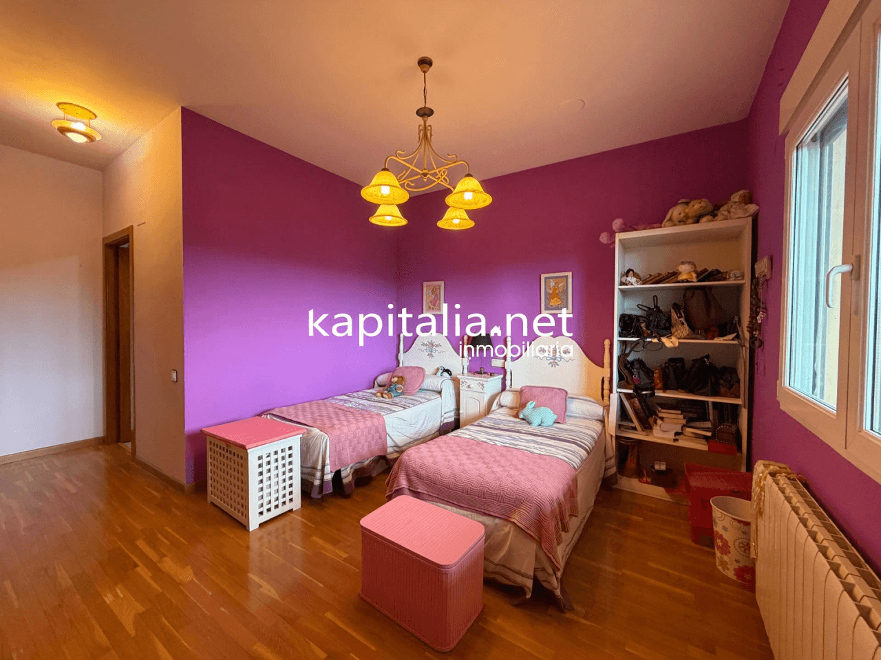 Villa for Sale in Ontinyent