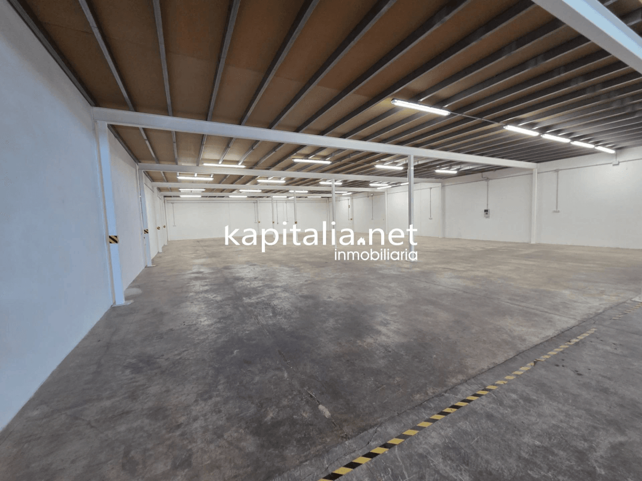 Nave Industrial en alquiler en Ontinyent