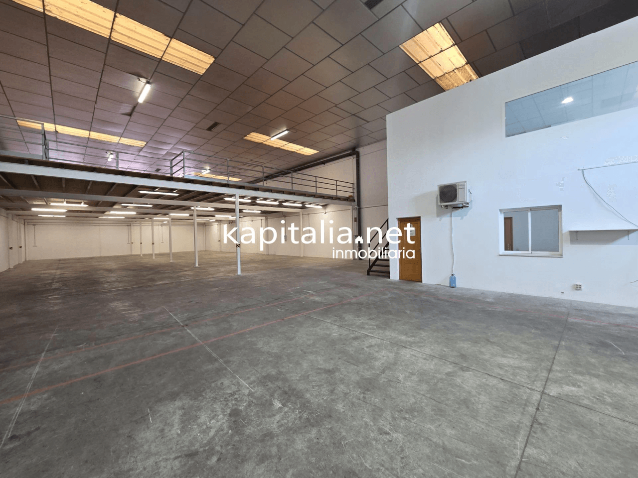 Nave Industrial en alquiler en Ontinyent