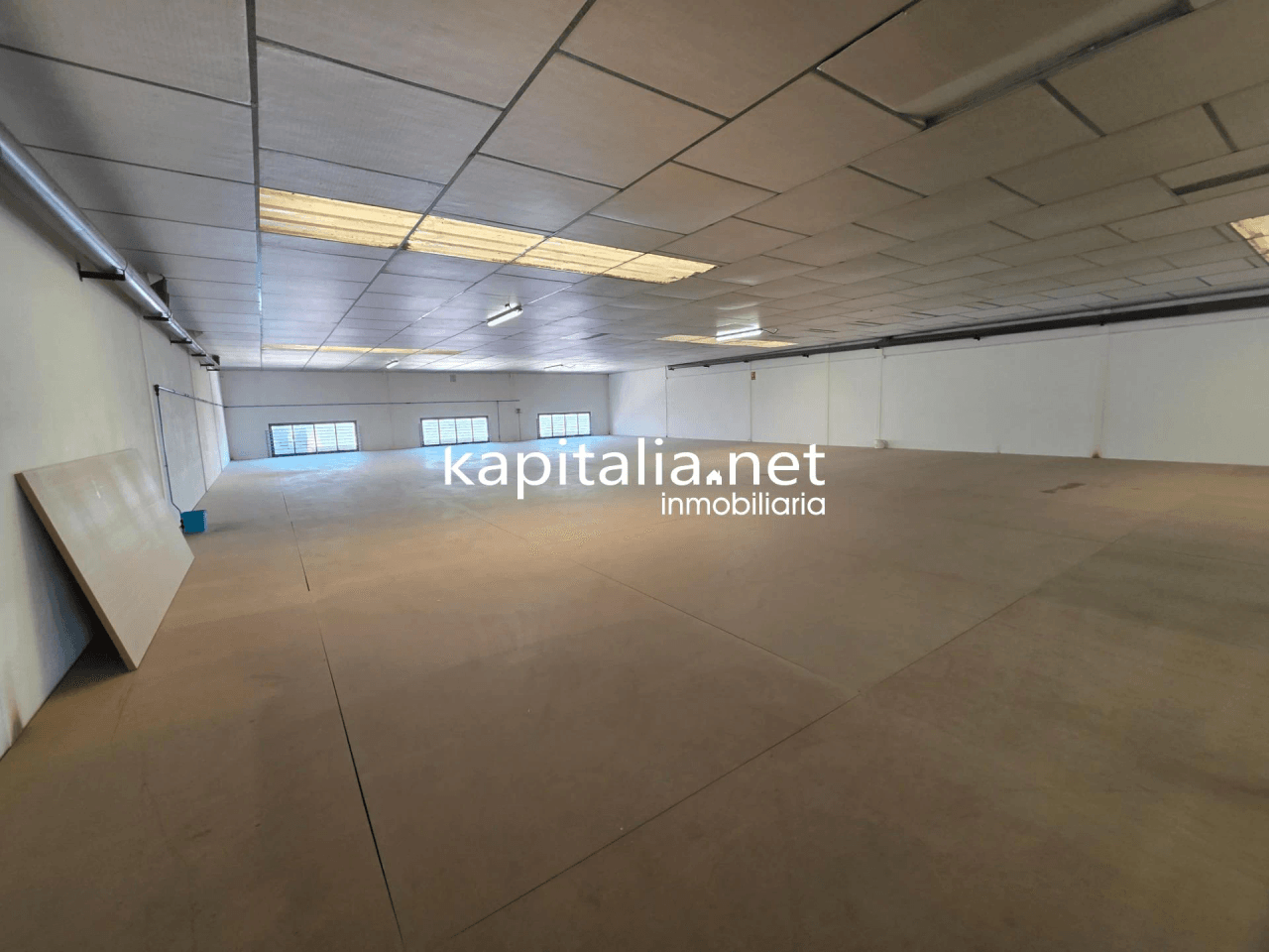 Nave Industrial en alquiler en Ontinyent