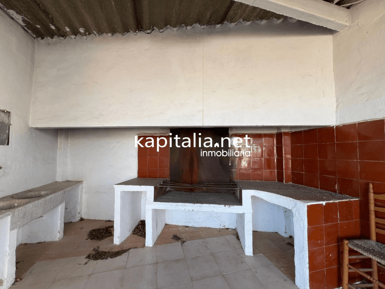 Villa for Sale in Ontinyent
