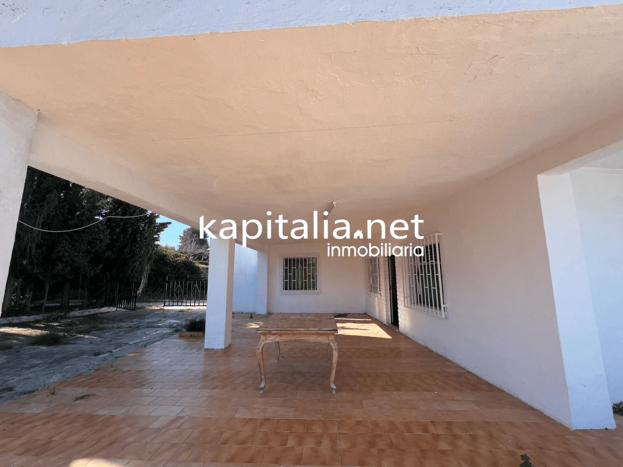 Villa for Sale in Ontinyent