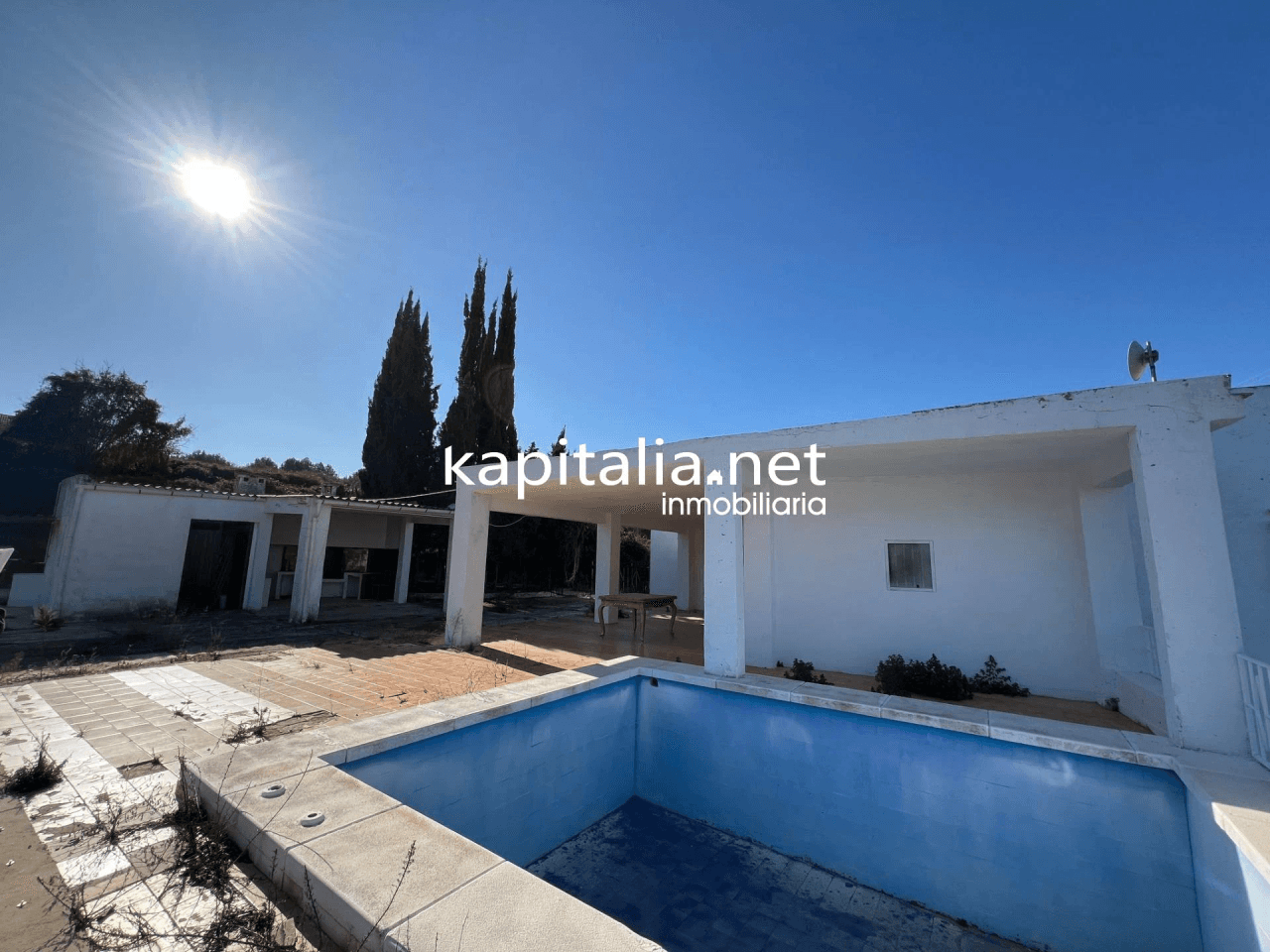 Villa for Sale in Ontinyent