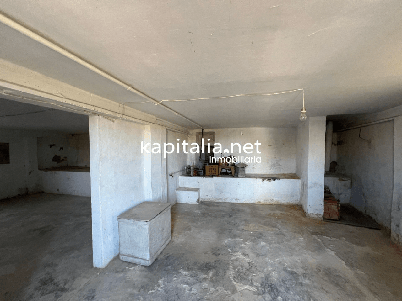 Villa for Sale in Ontinyent