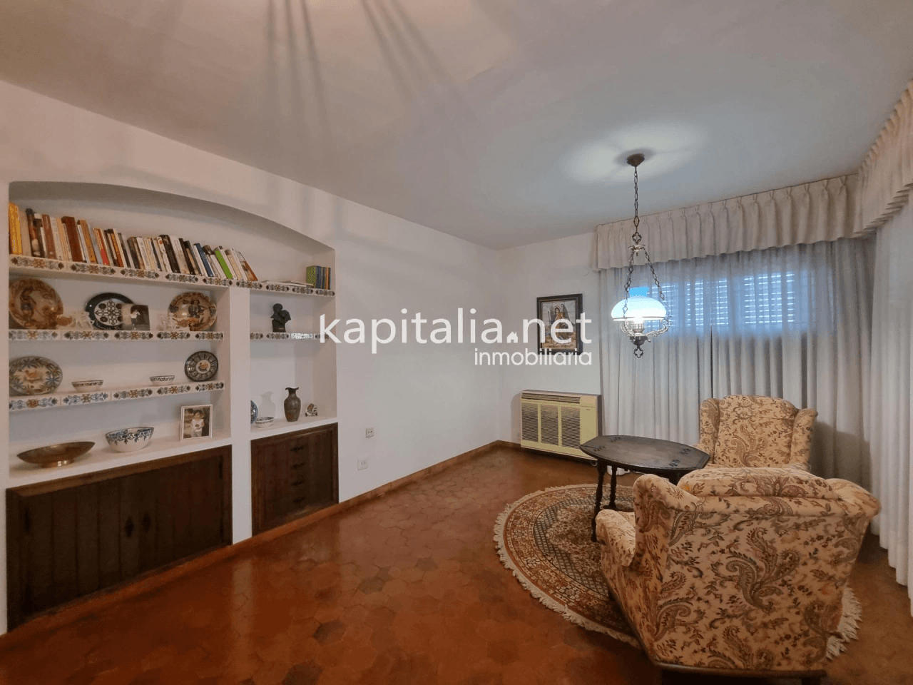 Villa for Sale in Ontinyent