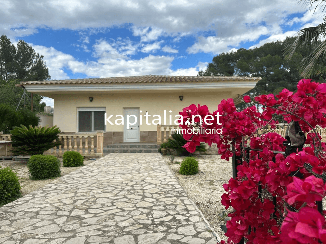 Villa te Verkoop in L'Olleria