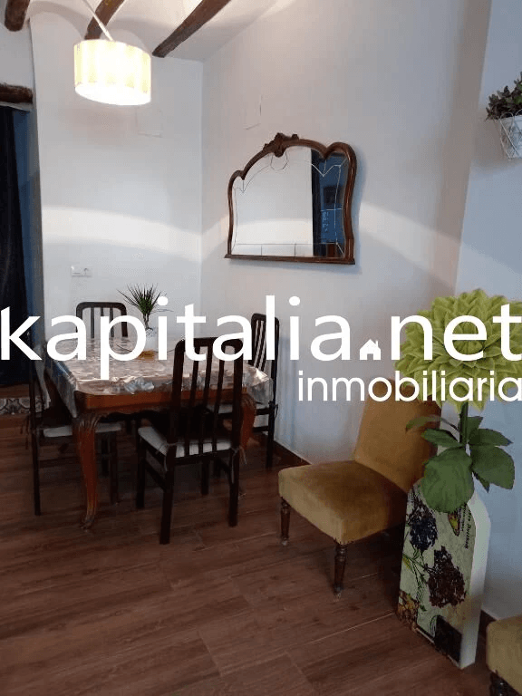 Alquiler de casa amplia en Navarrés ideal para empresas – Gran capacidad y totalmente equipada
