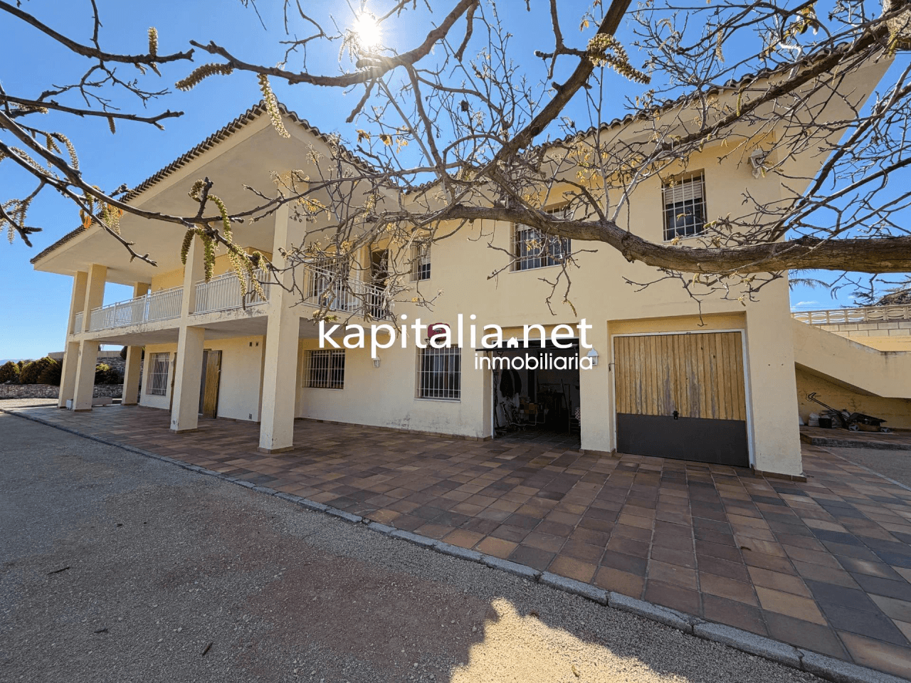 Villa for Sale in Ontinyent