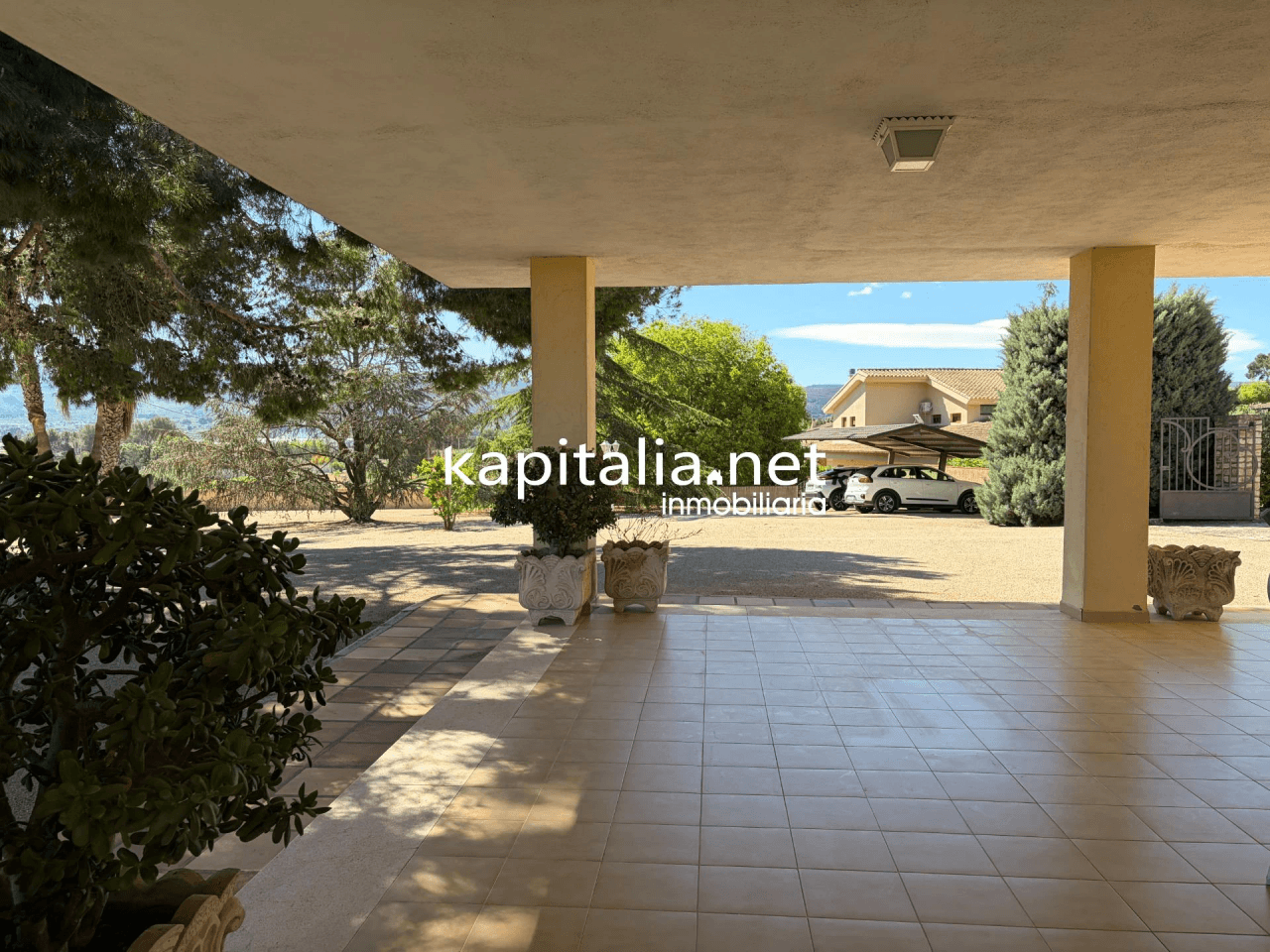 Villa for Sale in Ontinyent