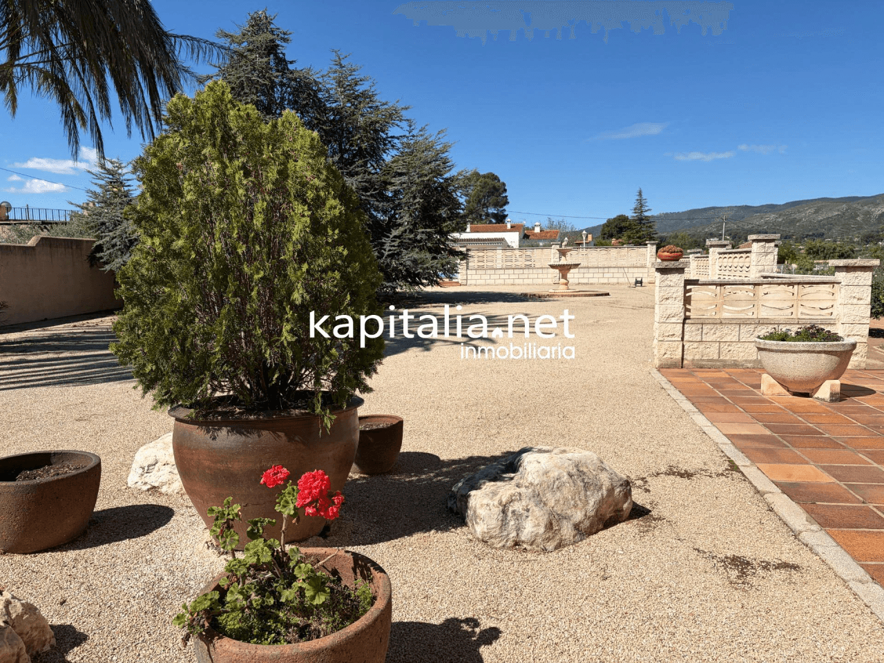 Villa for Sale in Ontinyent