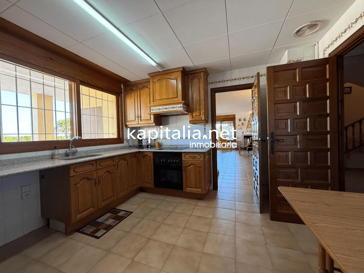 Villa for Sale in Ontinyent