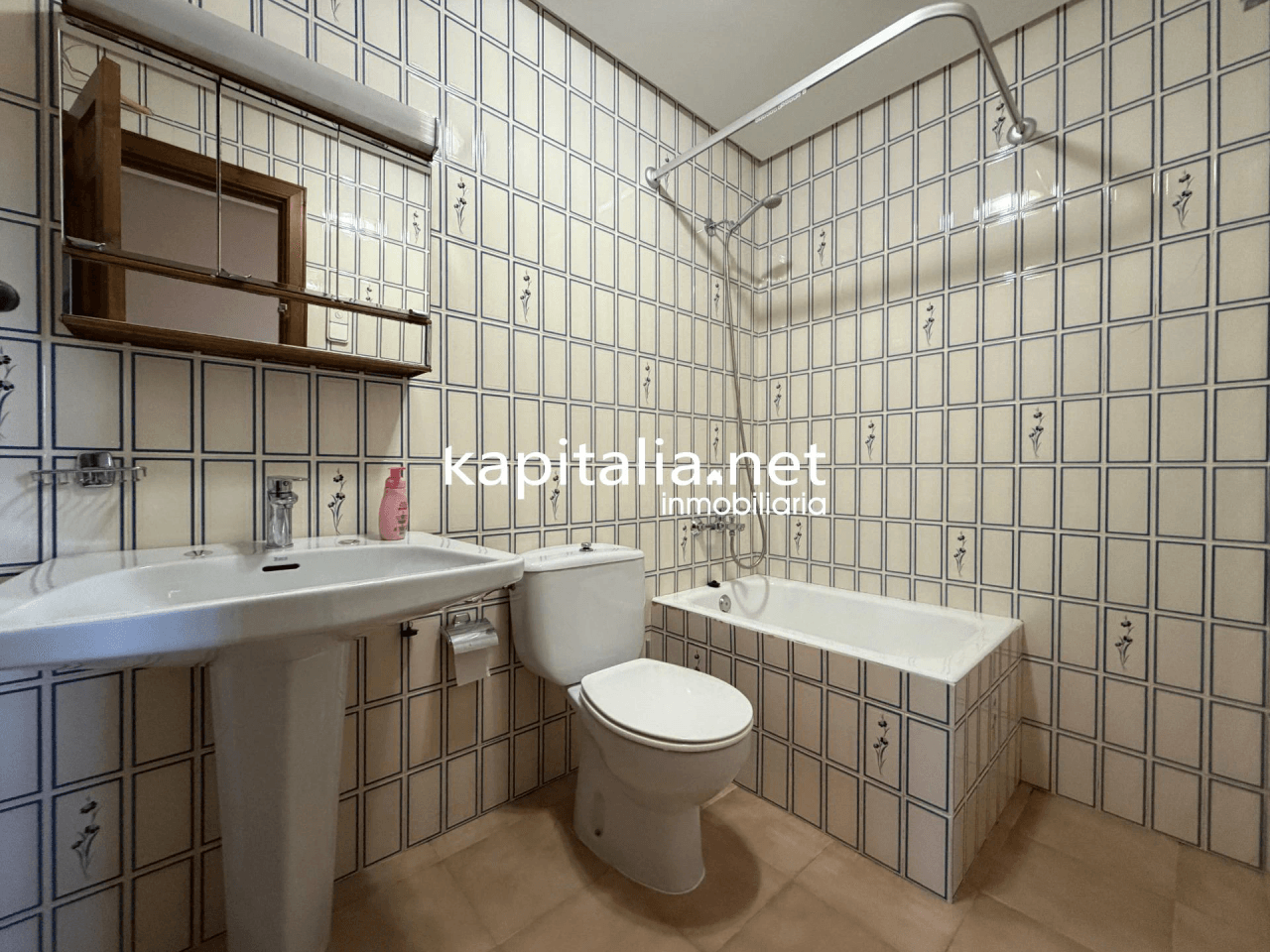 Villa for Sale in Ontinyent
