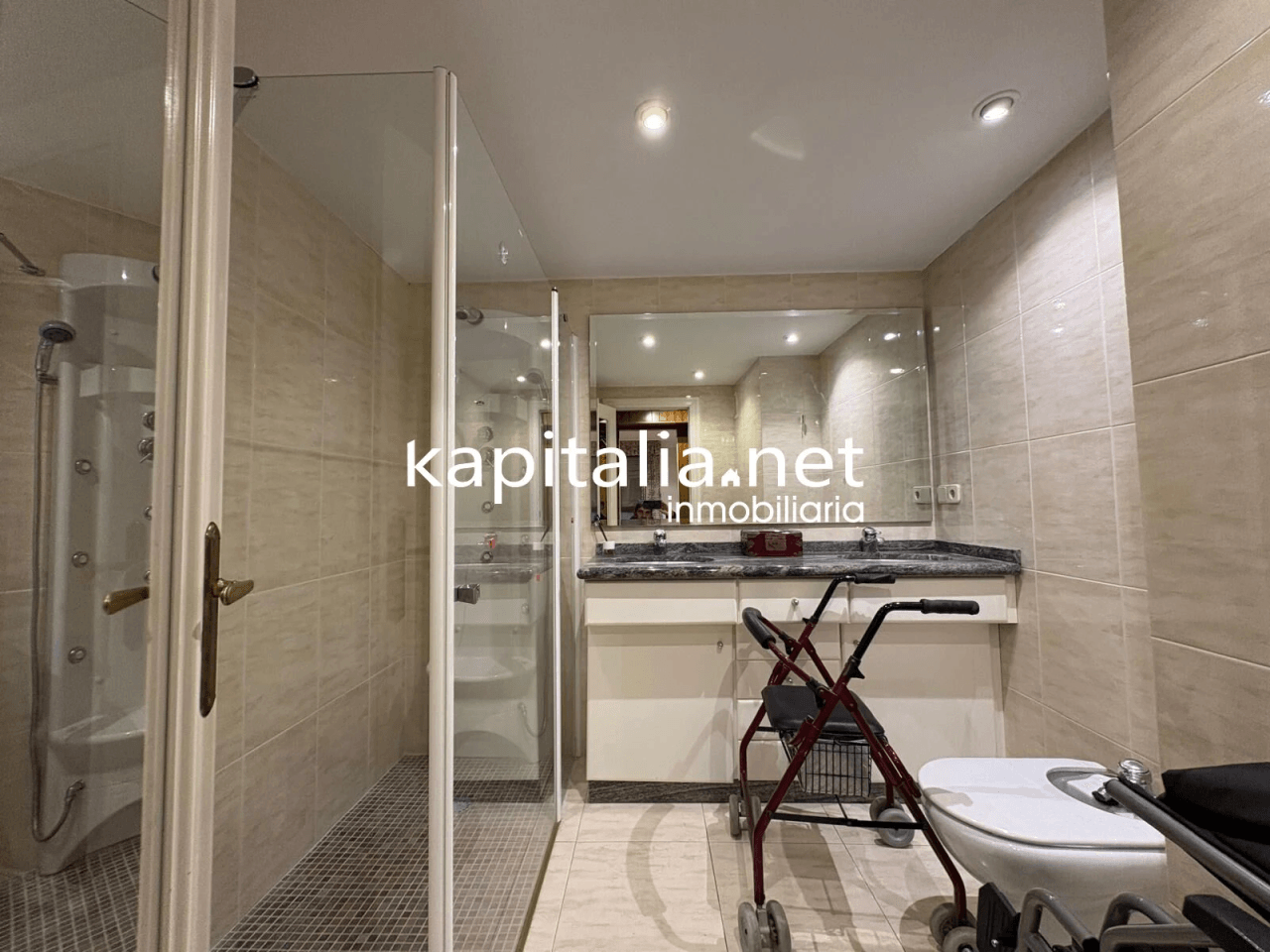 MAGNIFICENT FULLY EQUIPPED FLAT FOR SALE IN XATIVA