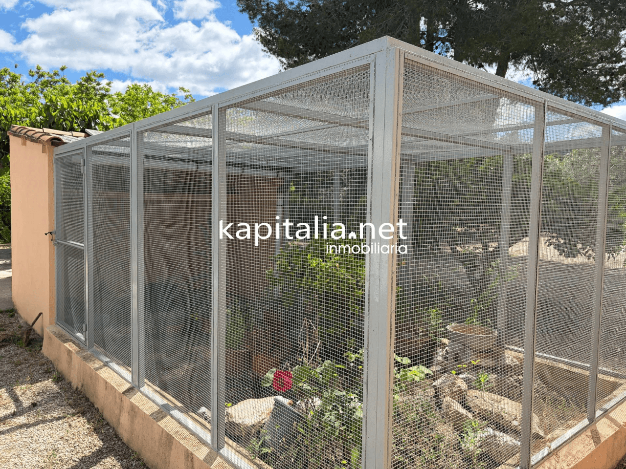 Villa for Sale in Ontinyent