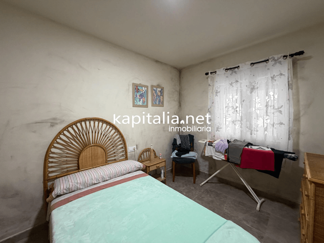 Villa for Sale in Ontinyent
