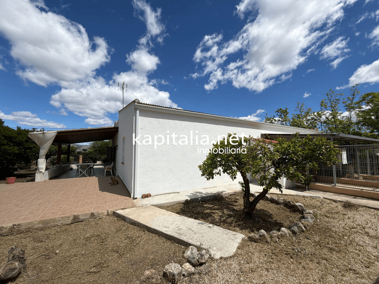 Villa for Sale in Ontinyent