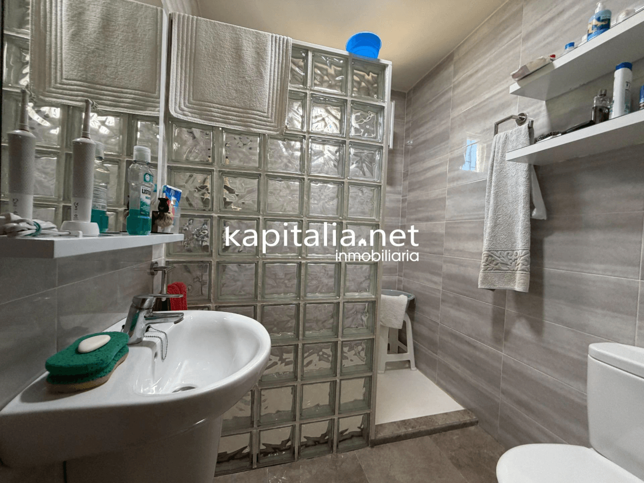 Villa for Sale in Ontinyent
