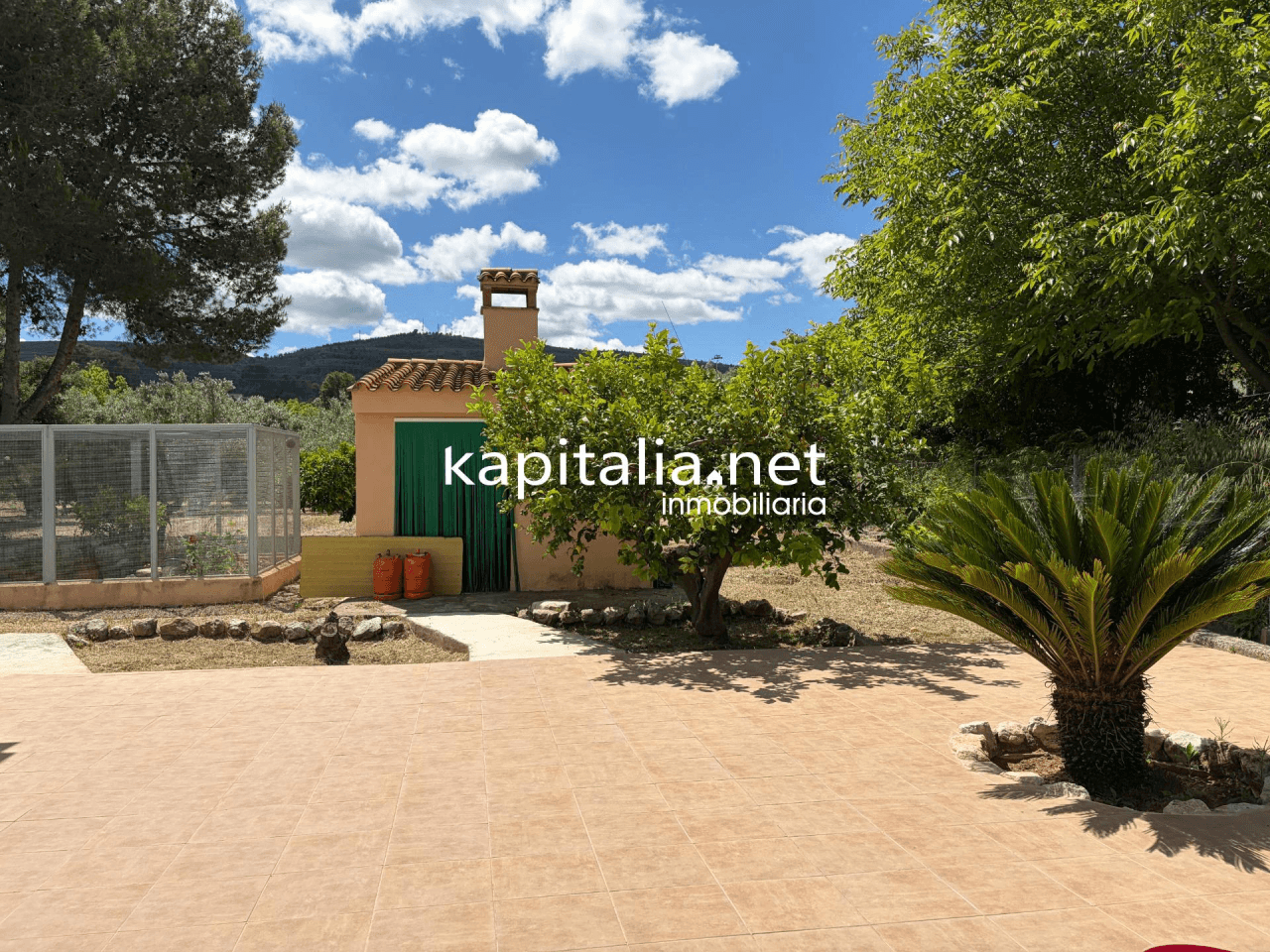 Villa for Sale in Ontinyent