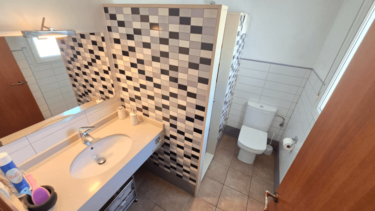Villa for Sale in Ontinyent
