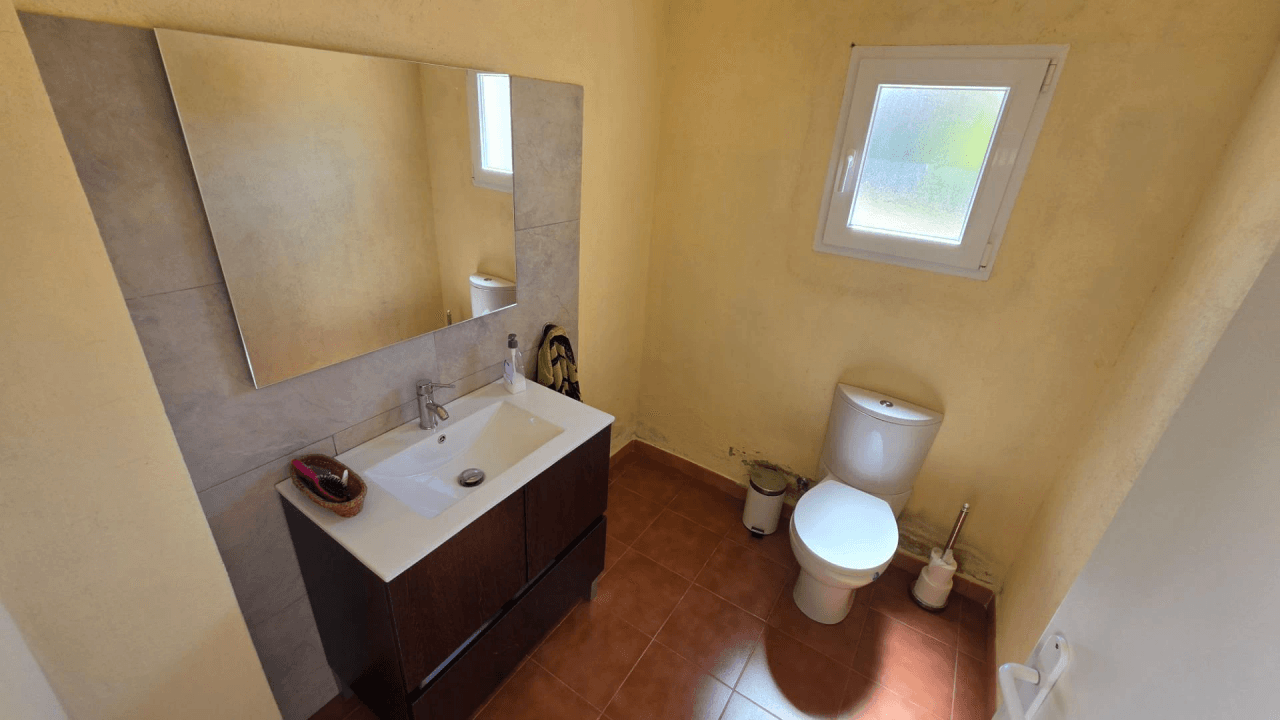 Villa for Sale in Ontinyent