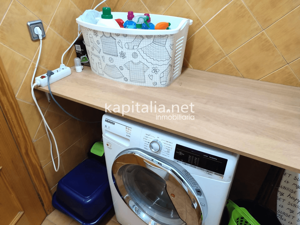 LOCAL COMERCIAL A LA VENTA EN ONTINYENT, UBICADA EN ZONA CENTRICA.