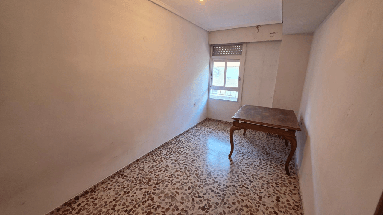 Propriété à Vente à Ontinyent