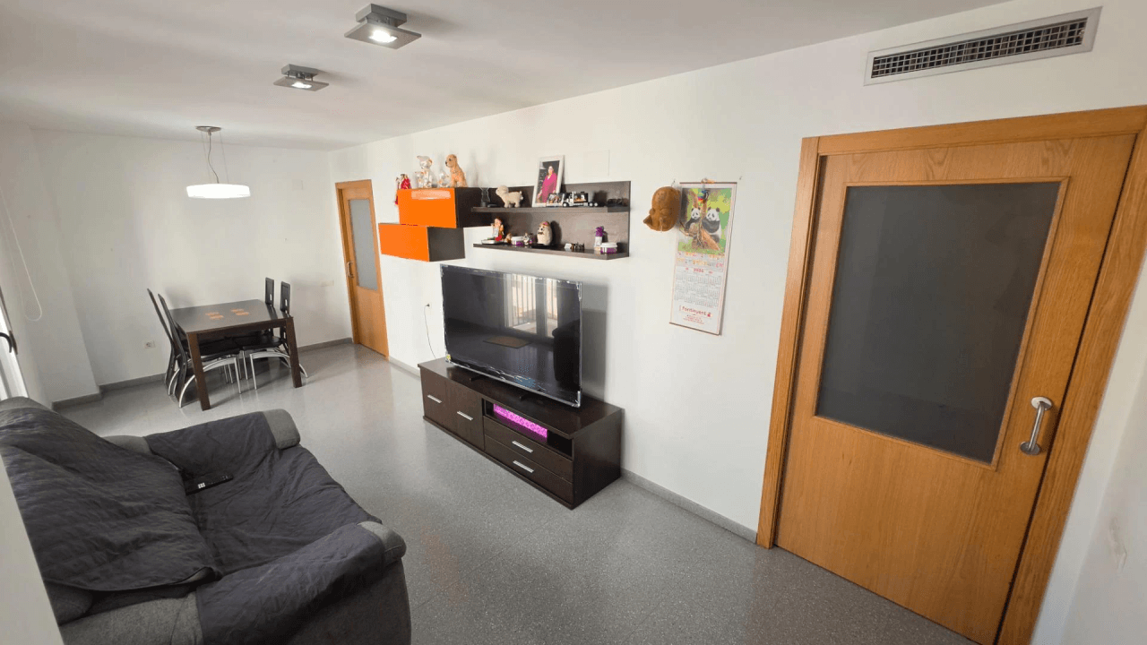 PISO CON GARAJE A LA VENTA EN ONTINYENT!!!! EXCLUISVA EN KAPITALIA !!!!