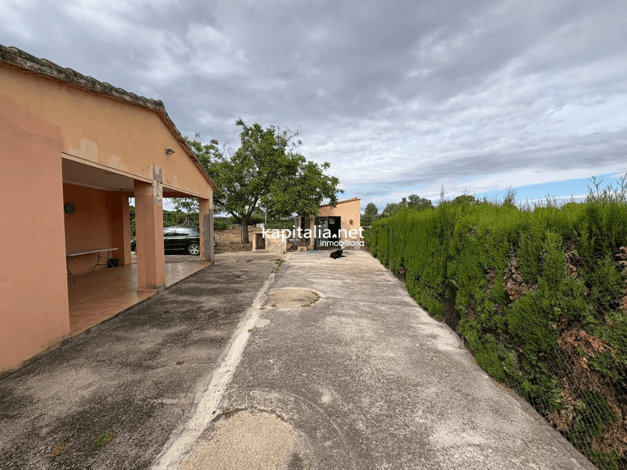 BONITO CHALET CON PISCINA, AGUA Y LUZ TOTALMENTE EQUIPADO A LA VENTA EN XATIVA