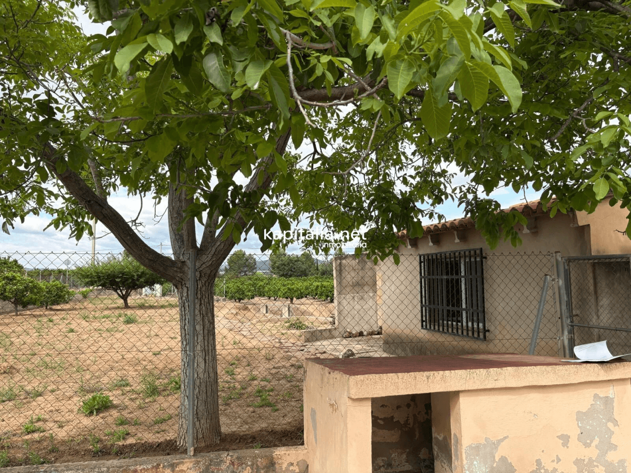 BONITO CHALET CON PISCINA, AGUA Y LUZ TOTALMENTE EQUIPADO A LA VENTA EN XATIVA