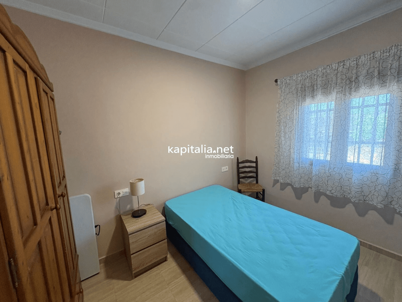 BONITO CHALET CON PISCINA, AGUA Y LUZ TOTALMENTE EQUIPADO A LA VENTA EN XATIVA