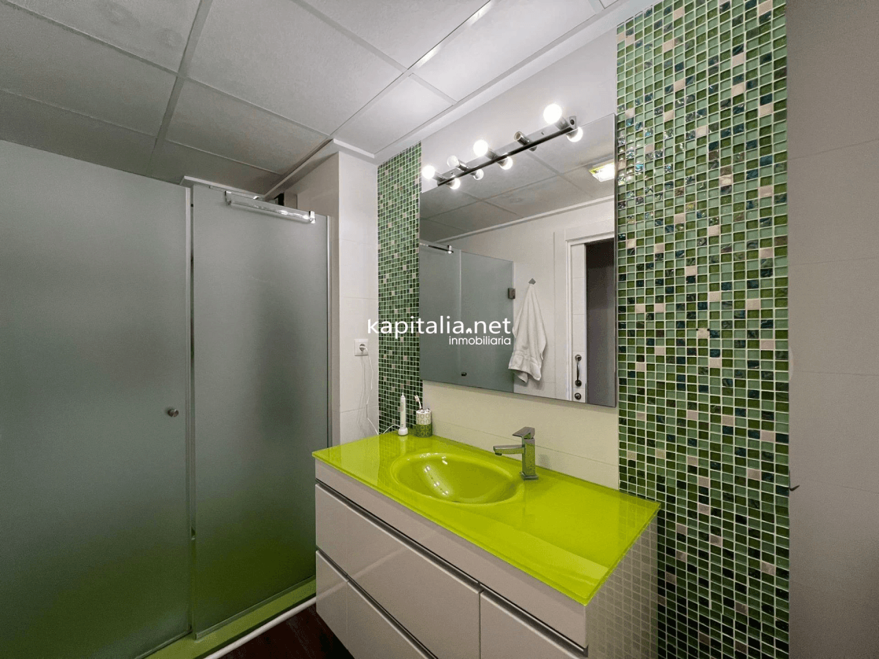 Fantástico piso a la venta en Ontinyent, zona San José.