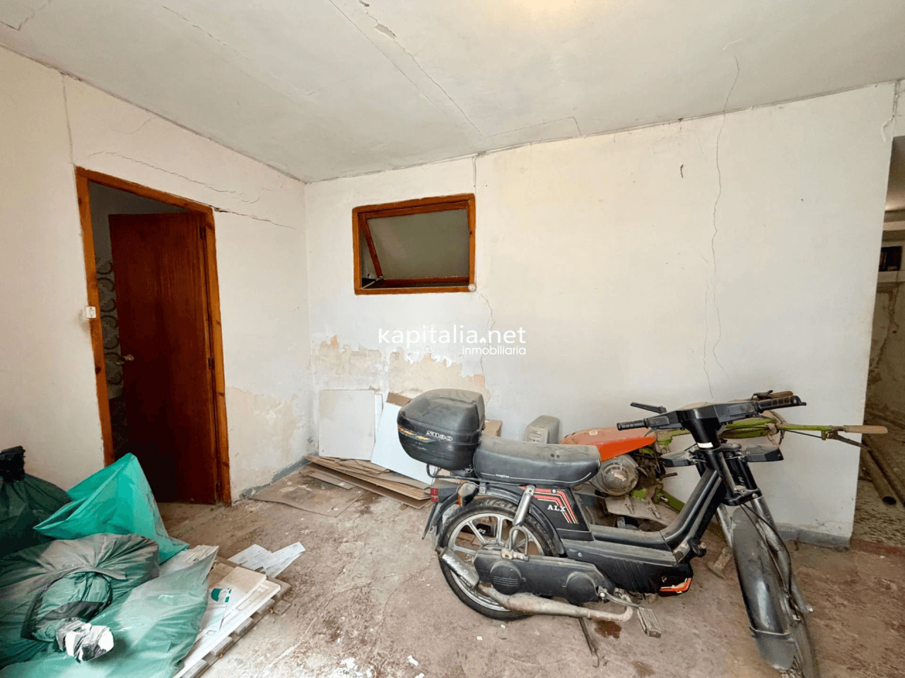 Casa de pueblo en Benialfaquí (Planes) con infinitas posibilidades