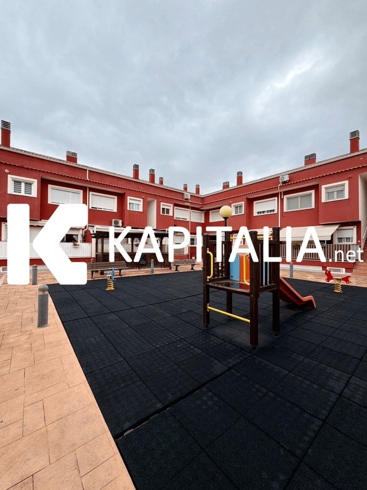 Ático dúplex con piscina en Cocentaina