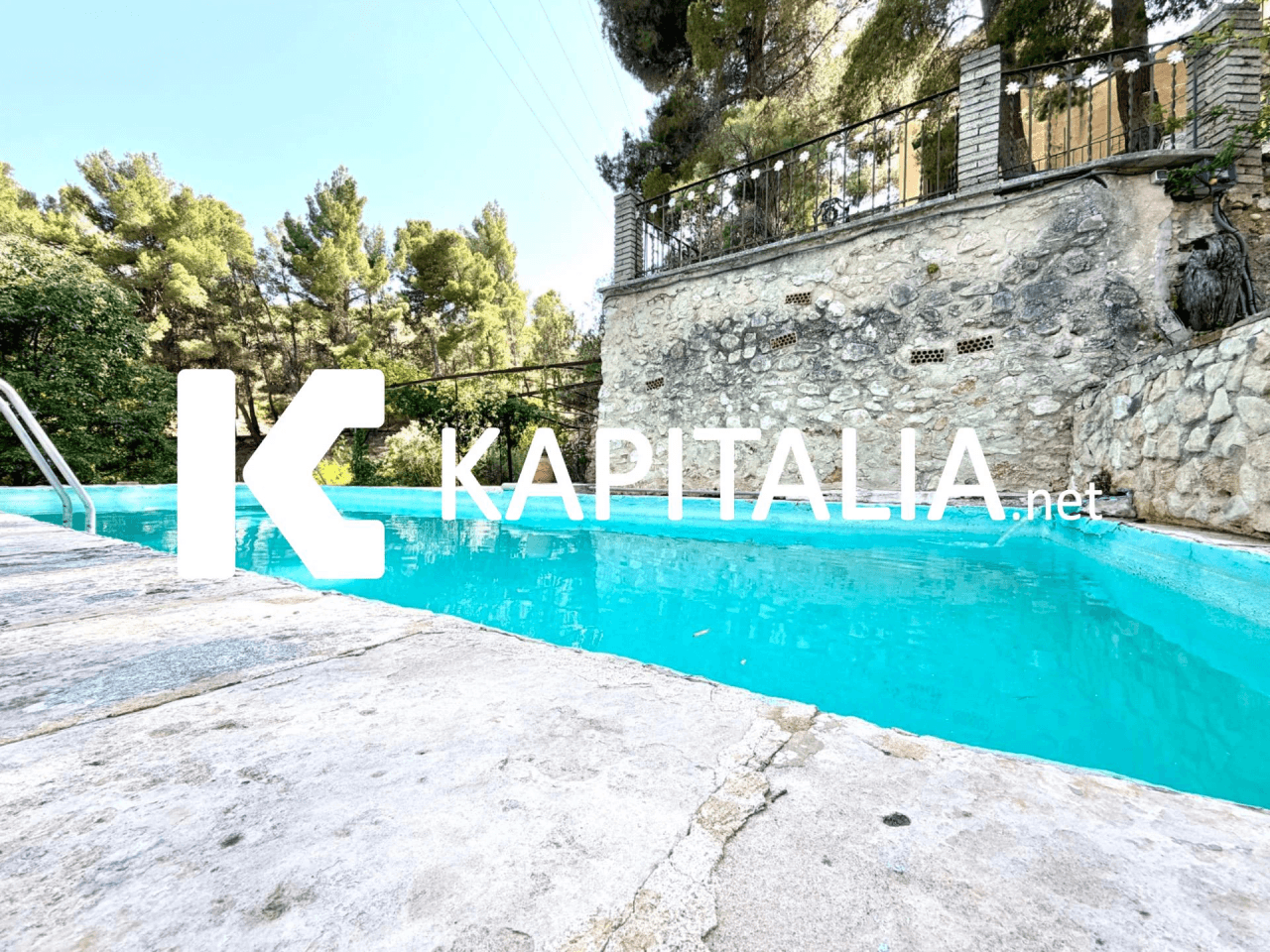 Espectacular Masía en urbanización privada con piscina y 100.000 m² de naturaleza a 5 min de Alcoy