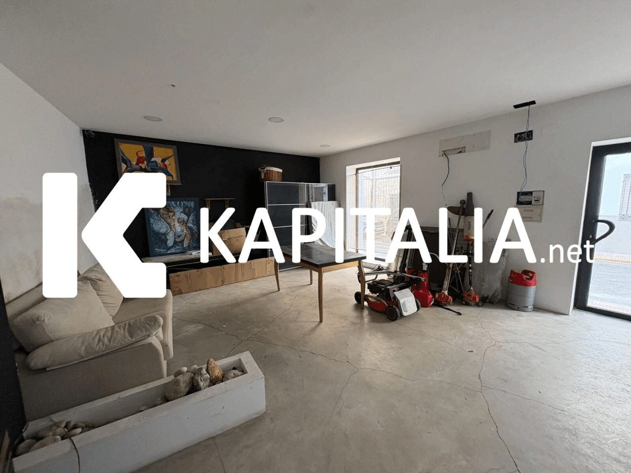 ESTUPENDA CASA ADOSADA LISTA PARA ENTRAR A VIVIR A LA VENTA EN GENOVES ( A TAN SOLO 5 MINUTOS DE XATIVA )