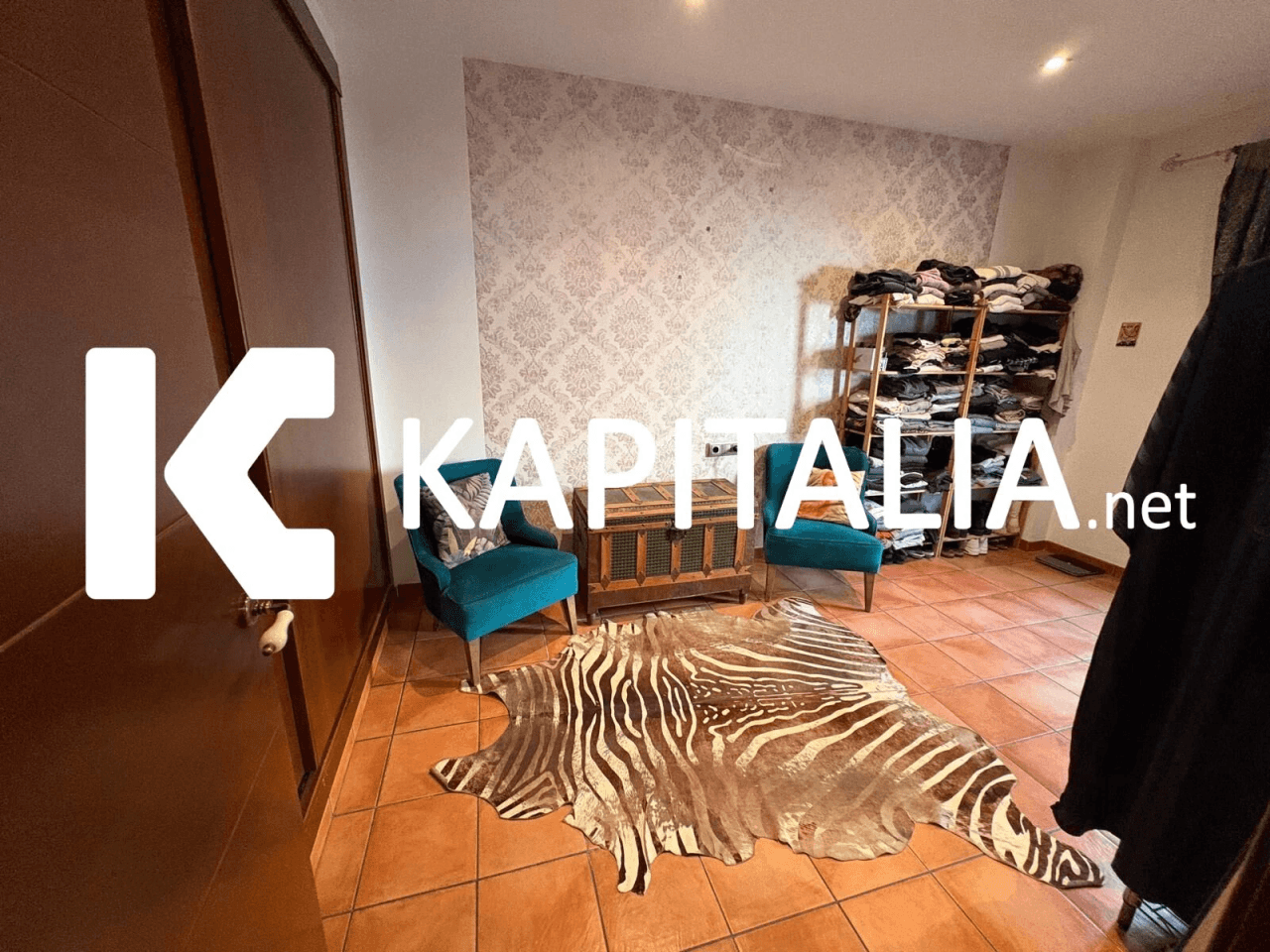 ESTUPENDA CASA ADOSADA LISTA PARA ENTRAR A VIVIR A LA VENTA EN GENOVES ( A TAN SOLO 5 MINUTOS DE XATIVA )