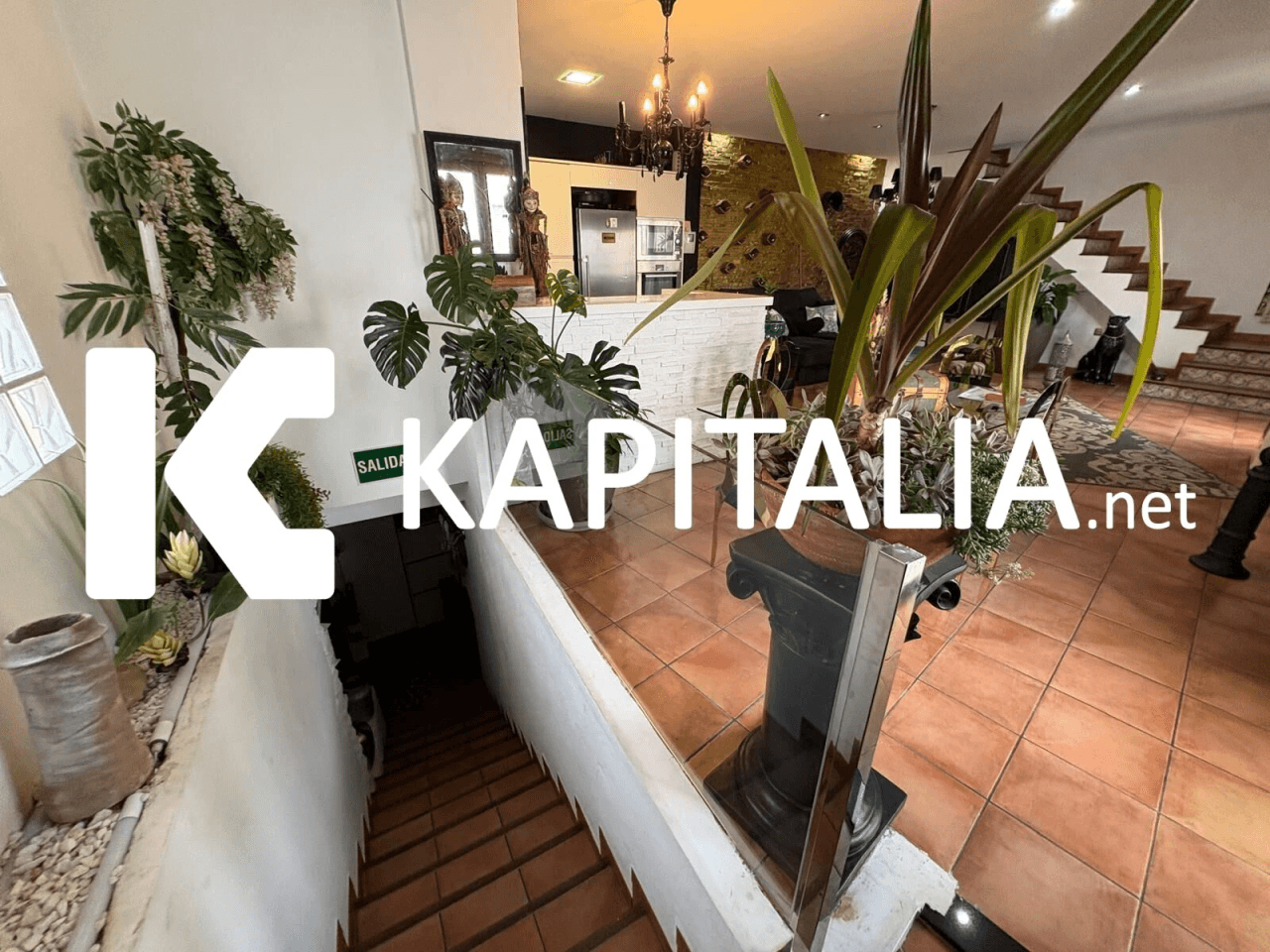 ESTUPENDA CASA ADOSADA LISTA PARA ENTRAR A VIVIR A LA VENTA EN GENOVES ( A TAN SOLO 5 MINUTOS DE XATIVA )