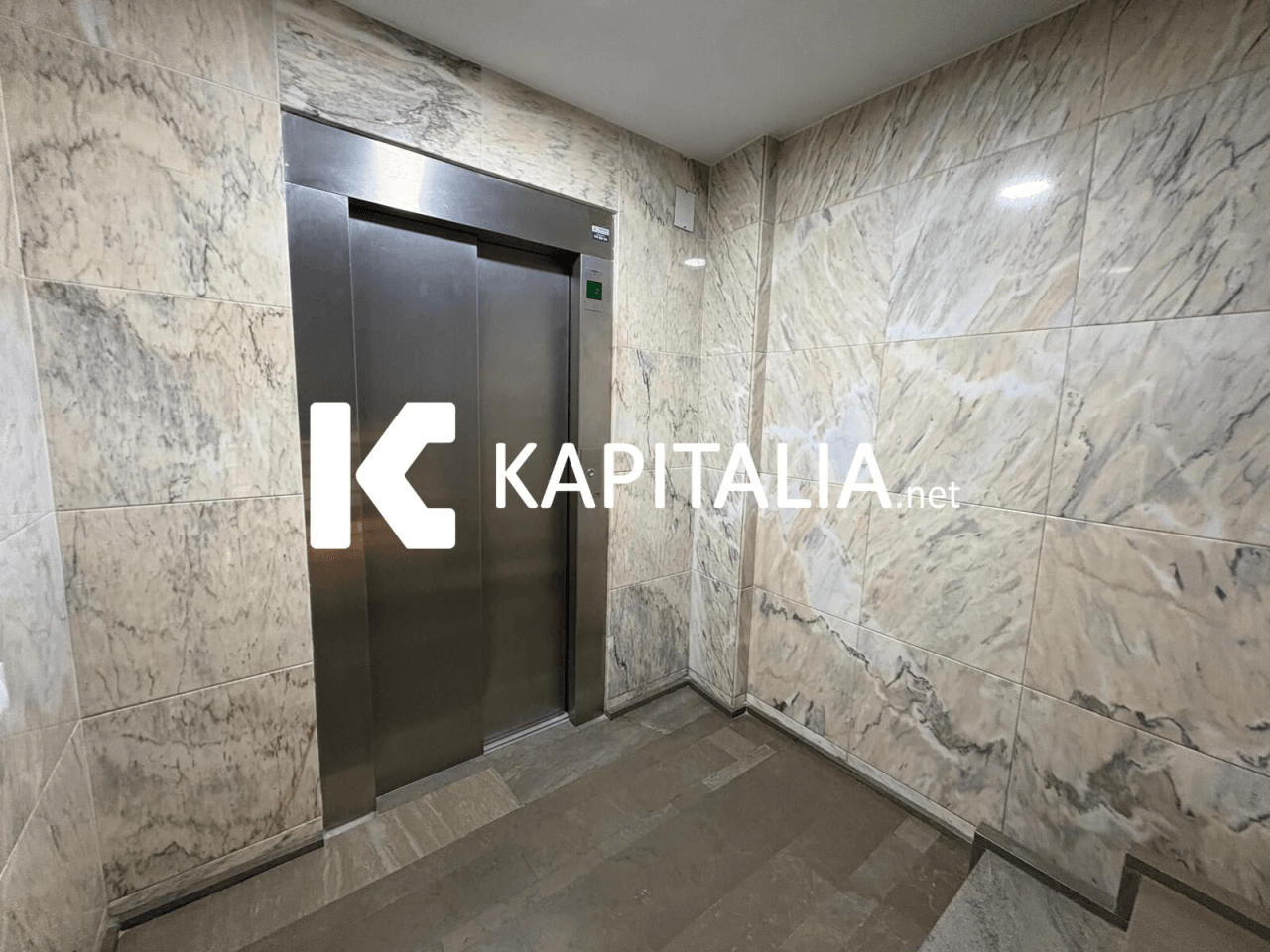ESTUPENDO PISO DE 150MTRS CON PATIO A LA VENTA EN EL CENTRO DE XATIVA