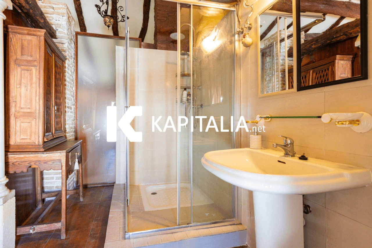 Hotel en traspaso entre Xativa, Ontinyent y Alcoy - ¡Oportunidad Única!