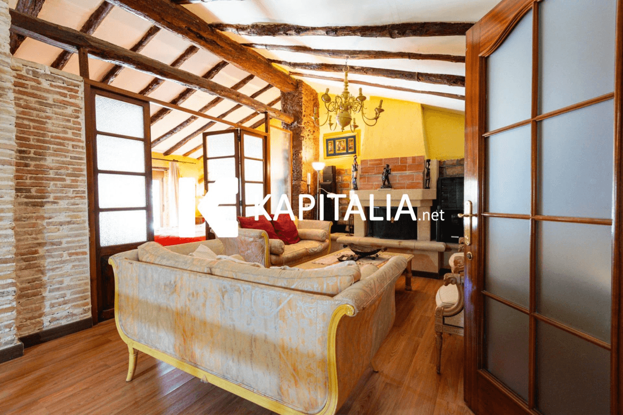Hotel en traspaso entre Xativa, Ontinyent y Alcoy - ¡Oportunidad Única!