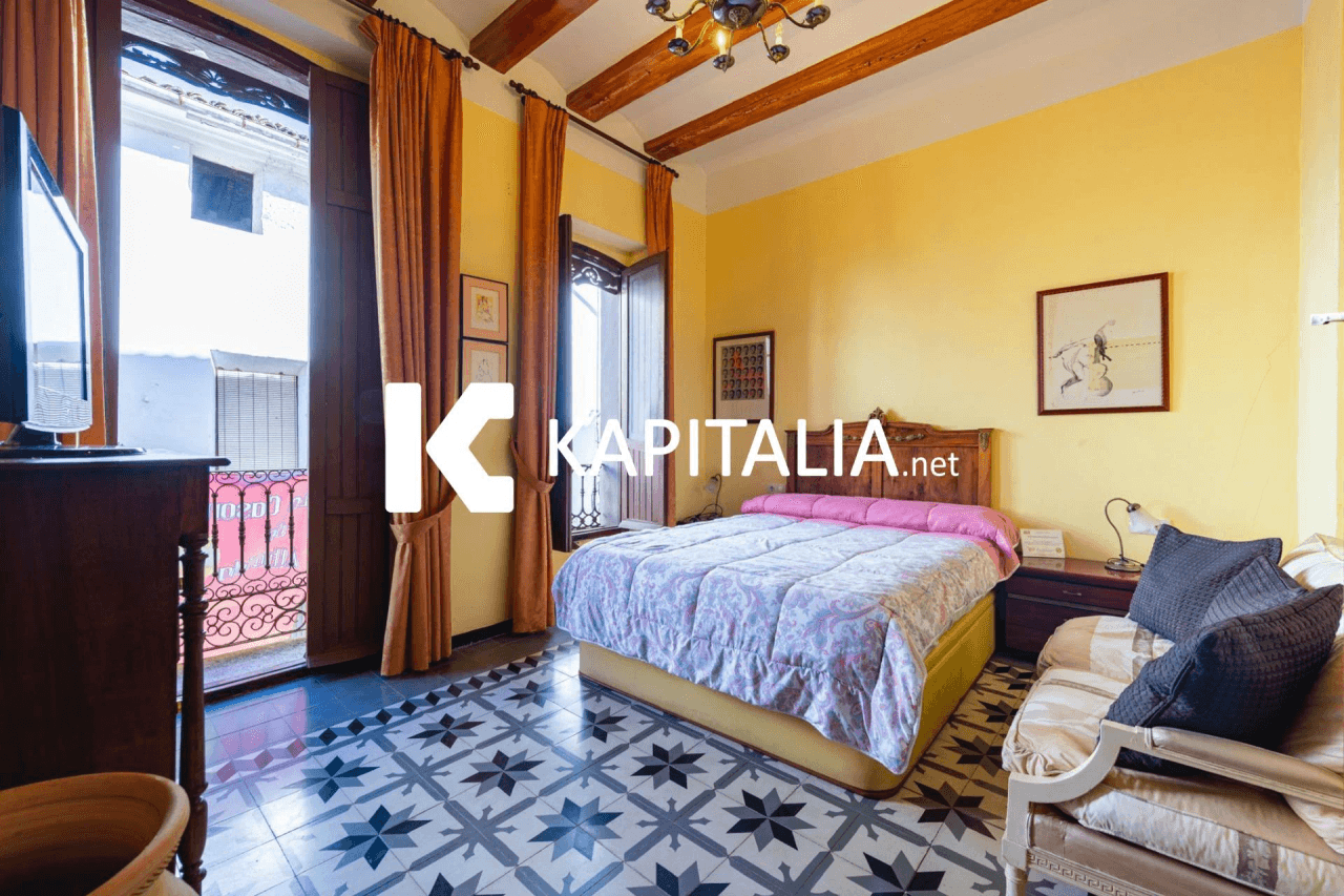 Hotel en traspaso entre Xativa, Ontinyent y Alcoy - ¡Oportunidad Única!