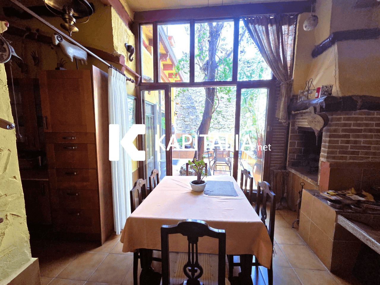 Hotel en traspaso entre Xativa, Ontinyent y Alcoy - ¡Oportunidad Única!