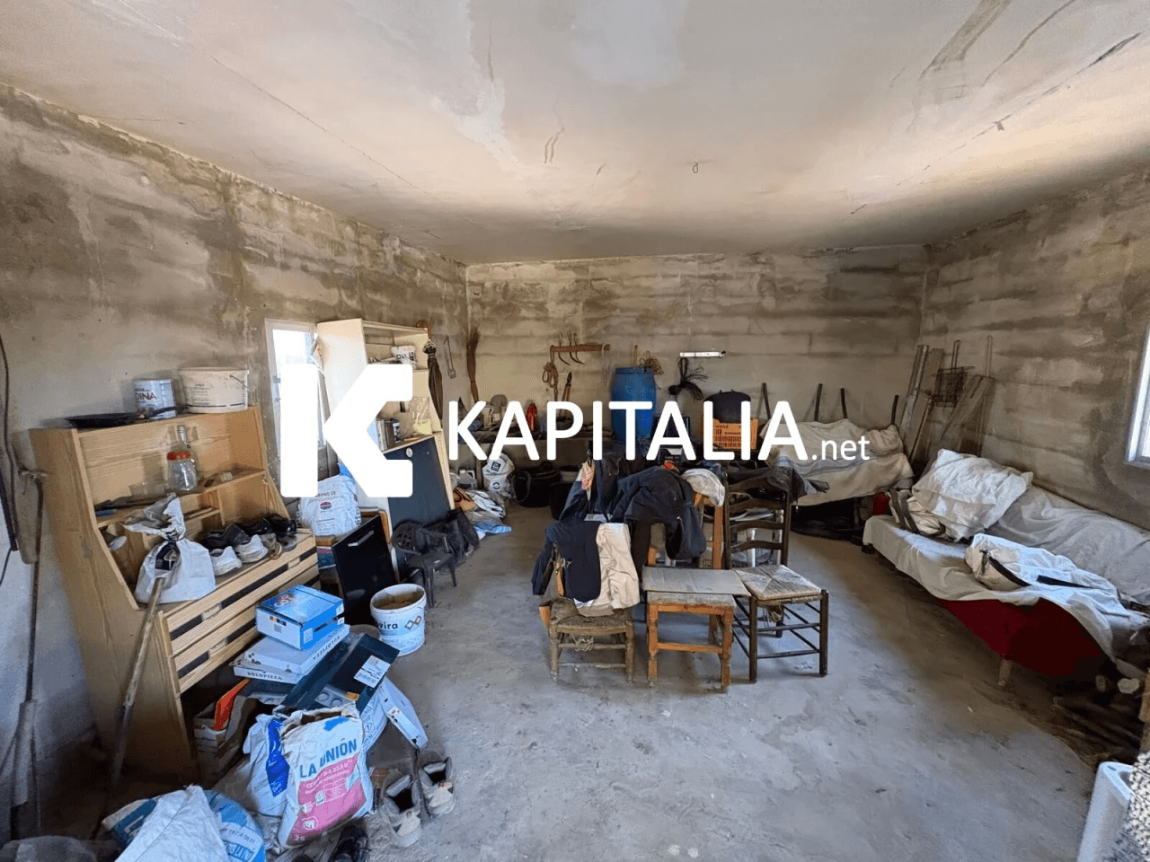 FINCA DE NARANJOS CON CASETA DE CAMPO A LA VENTA EN XATIVA
