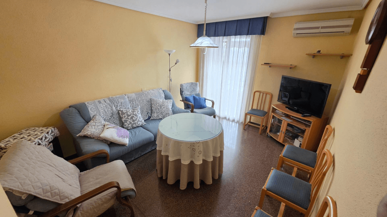 VIVIENDA A LA VENTA CON GARAJE INCLUIDO, SOLO EN KAPITALIA!!!!!
