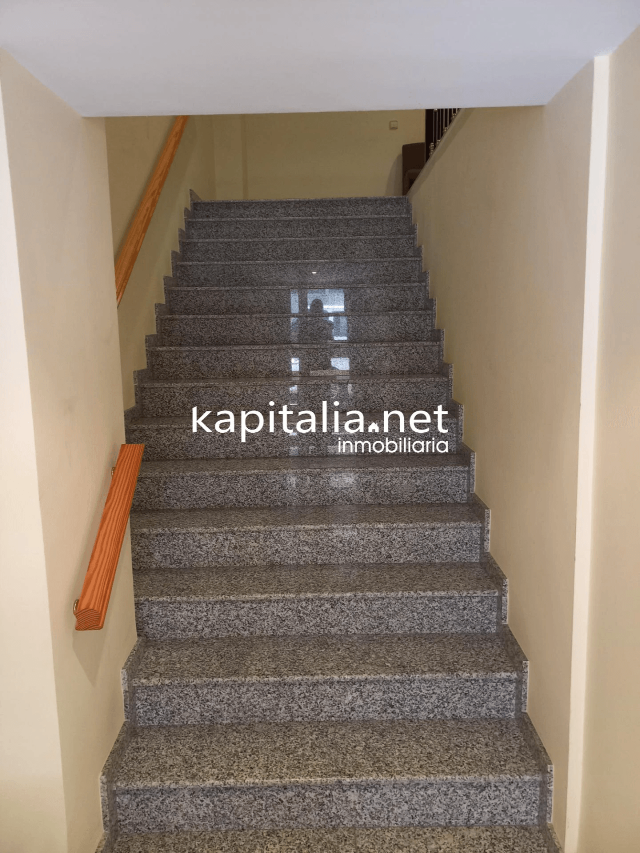 Local en venta en L´Ollería (Valencia)