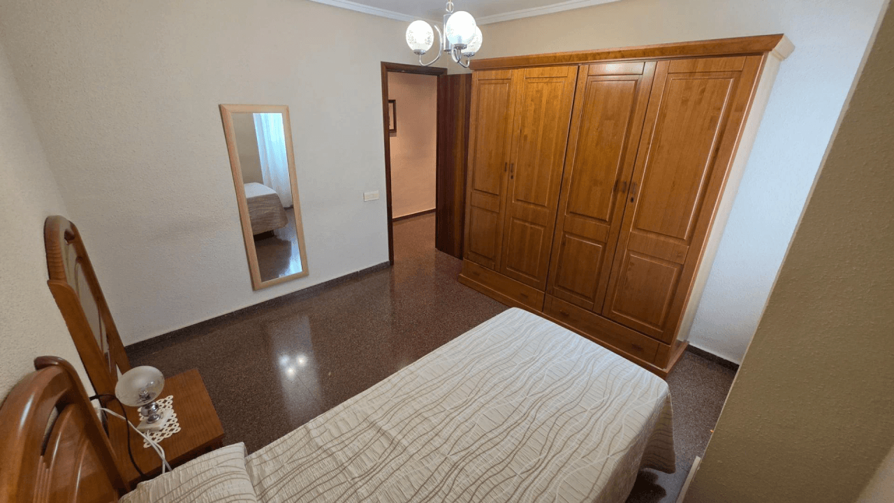VIVIENDA A LA VENTA CON GARAJE INCLUIDO, SOLO EN KAPITALIA!!!!!