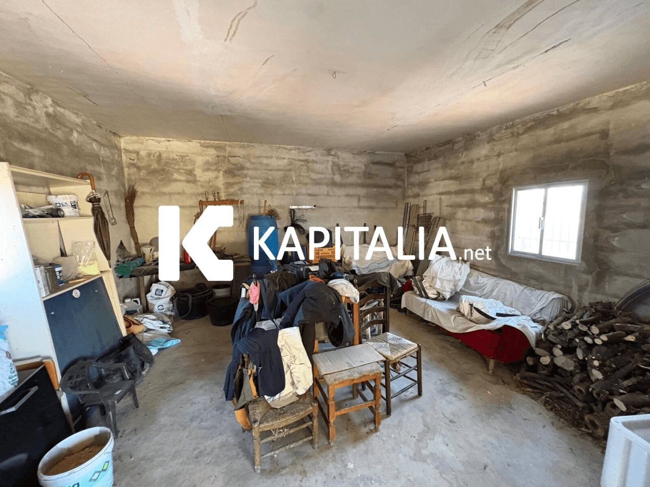 FINCA DE NARANJOS CON CASETA DE CAMPO A LA VENTA EN XATIVA
