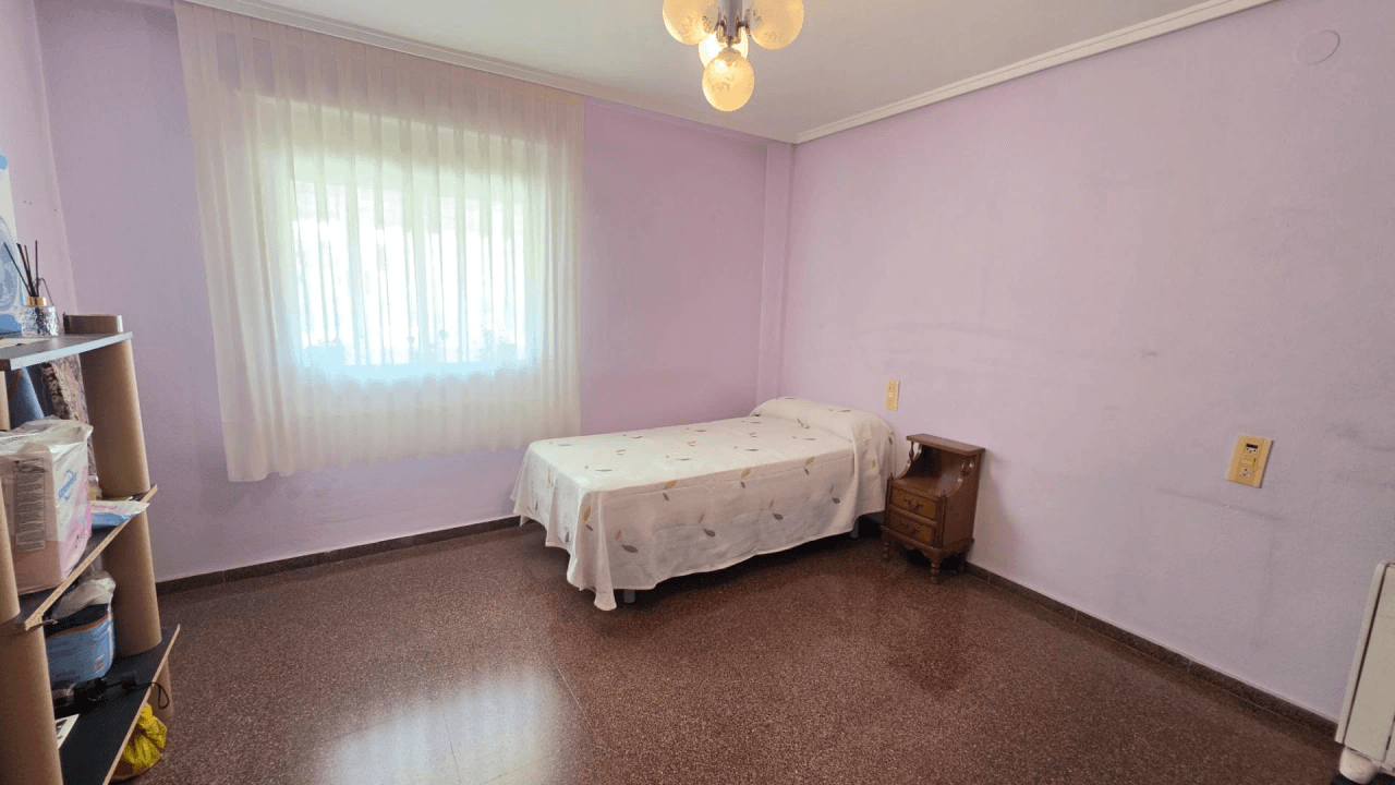 VIVIENDA A LA VENTA CON GARAJE INCLUIDO, SOLO EN KAPITALIA!!!!!
