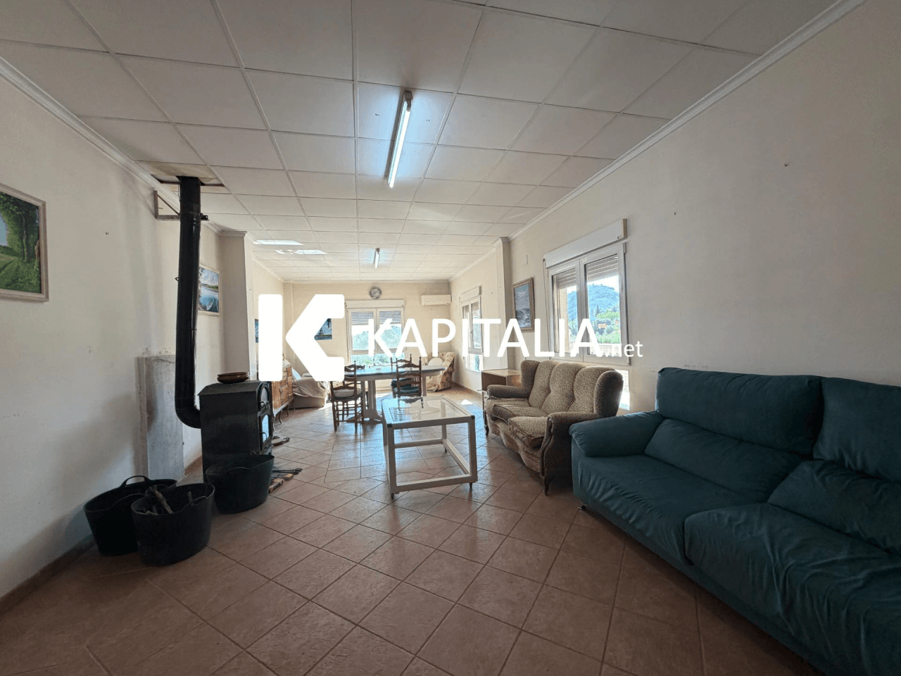 CHALET CERCA DE LA CIUDAD Y CON MAGNÍFICAS VISTAS A LA MONTAÑA.